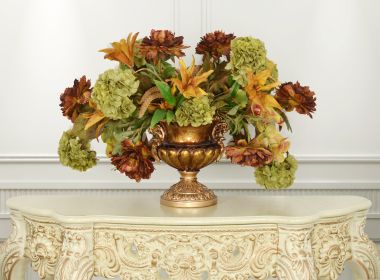 Elegant Golden Swirl Decorative Vase - 12.75"