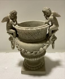 Durable & Handcrafted Angels And Lion Ashes Urn